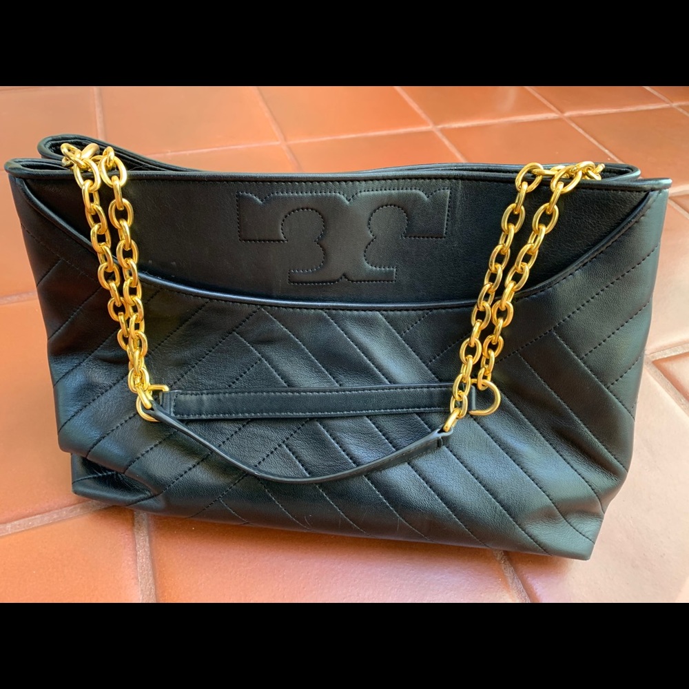 Gently Used Tory Burch Alexa Quilted Slouchy Tote